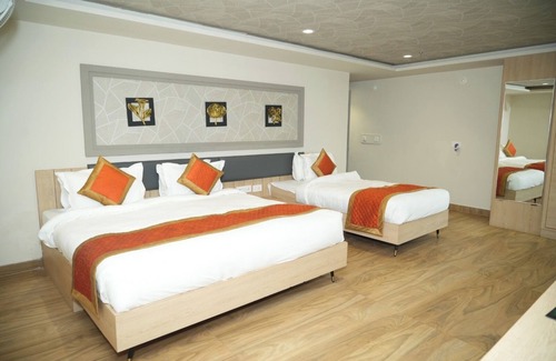 Bharatpur Hotel | Hotel The Grand Atb
