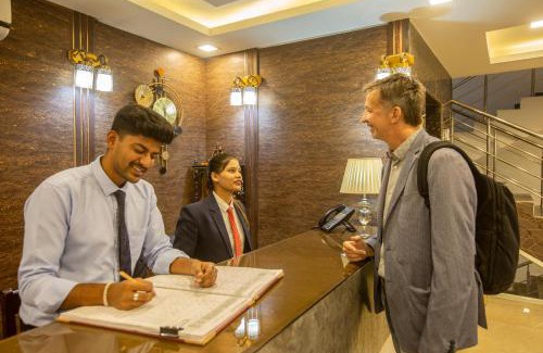 Mahipalpur Extension Hotel | Hotel The Prithvi Near Delhi Airport With Airport Pic Up