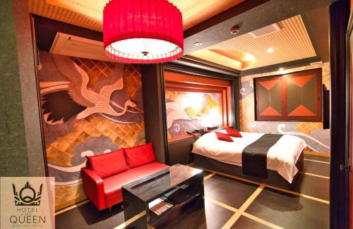 Toyonaka Hotel | HOTEL the QUEEN