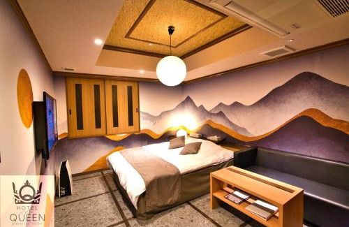 Toyonaka Hotel | HOTEL the QUEEN
