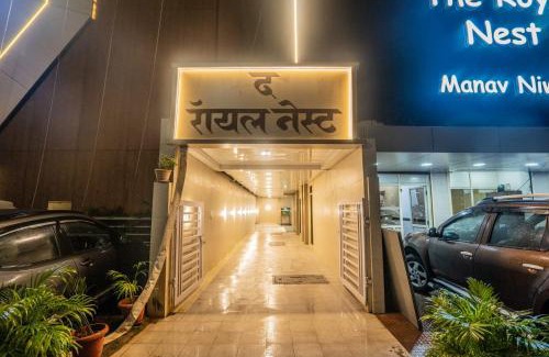 Vashi Hotel | Hotel The Royal Nest