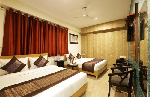 Mahipalpur Extension Hotel | Hotel The White Sand Suites