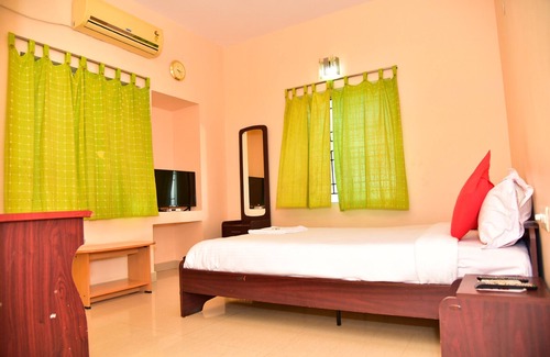 Cuddalore Hotel | Hotel Theertha Park