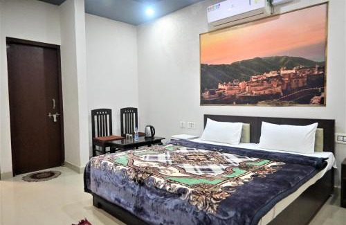 Sawai Madhopur Hotel | Hotel Tiger PGH-Ranthambhor Rd, Saptar, Sawai Madhopur, Rajasthan
