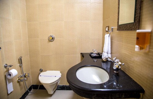 Mulund West Hotel | Hotel Tip Top Plaza