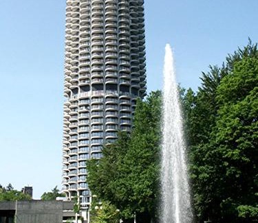 Antonsviertel Apartment | Hotel Tower I 26th floor I Boxspring I Nespresso