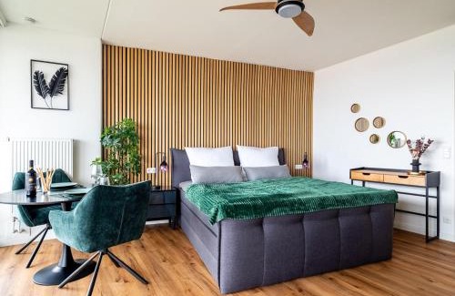 Antonsviertel Apartment | Hotel Tower I 26th floor I Boxspring I Nespresso