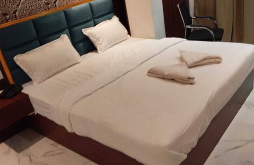Deoghar Hotel | Hotel Tripka Square
