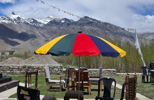 Kargil Hotel | Hotel Tserap View