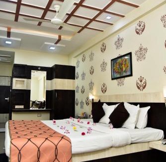 Bhuj Hotel | Hotel Tulsi Residency