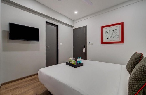 Khar Hotel | Hotel Unicontinental