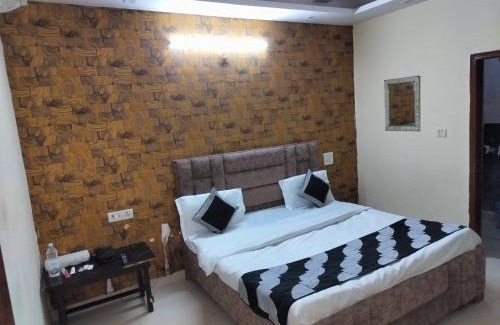 Delhi Bed & Breakfast | Hotel University stay' couple friendly
