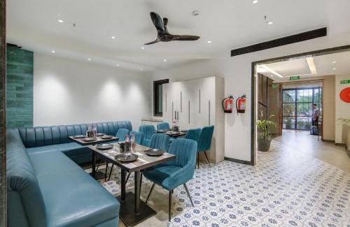 Paharganj Hotel | HOTEL UPTOWN - Luxury Restaurant & Rooftop Near Connaught Place