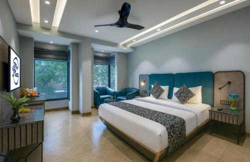Paharganj Hotel | HOTEL UPTOWN - Luxury Restaurant & Rooftop Near Connaught Place