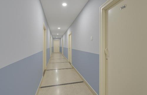 Banjara Hills Hotel | Hotel Urban Eminence Banjara Hills, Near Shri Jagannatha Swami Temple