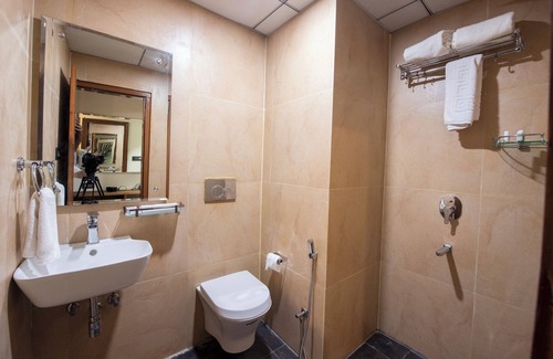 Indira Nagar Hotel | HOTEL URBANE INN