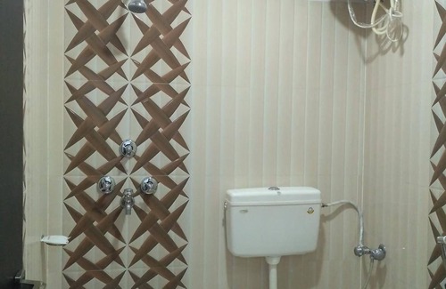 Lanka Hotel | Hotel Utsav Residency