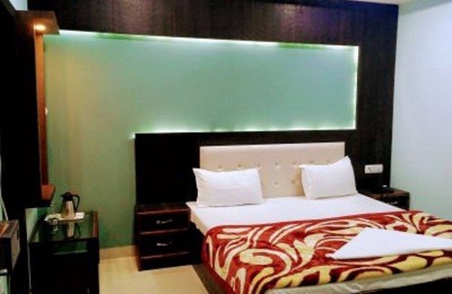 Lanka Hotel | Hotel Utsav Residency