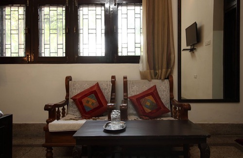 Amer Fort Road Hotel | Hotel Vacation