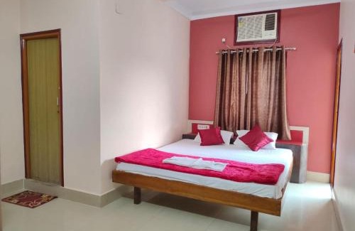 Deoghar Hotel | Hotel Vaishnavi near Baba Dham Temple