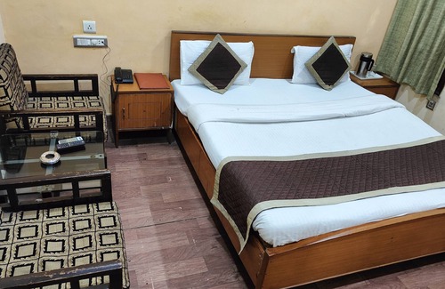 Kota Hotel | Hotel Vandana