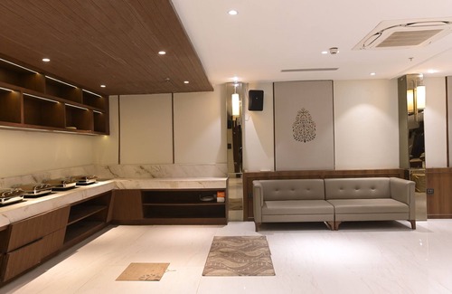 Maharana Pratap Nagar Hotel | Hotel Varshish Inn
