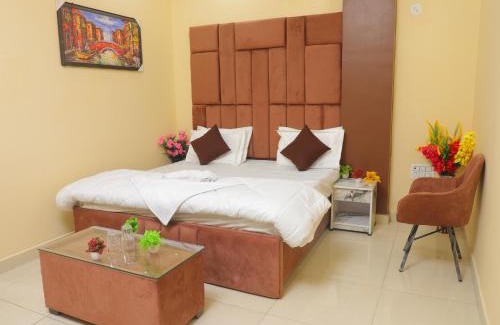 Delhi Hotel | hotel vcr inn