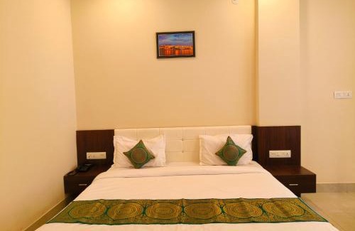 Gayariawas Hotel | Hotel Veer Palace near Udaipole Udaipur