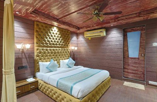 Vastrapur Hotel | Hotel VENUE INN
