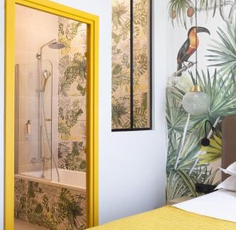 California - Pezou Hotel | Hotel Verlaine