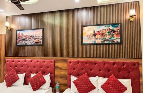 Varanasi Hotel | HOTEL VIA GANGA INN Near ASSI GHAT ,NEAR KASHI VISHWANATH TEMPLE