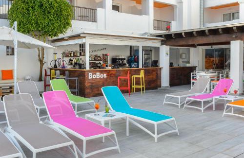 Sant Jordi de Ses Salines Hotel | Hotel Vibra Bossa Flow - Adults only