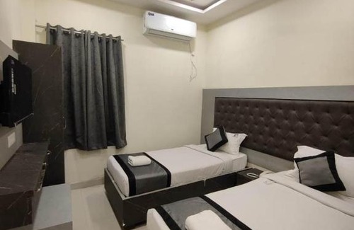 Vijayawada Hotel | HOTEL VIGHNESHWARA INN