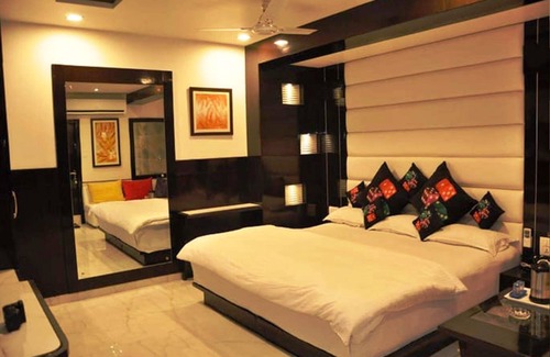 Jabalpur Hotel | Hotel Vijan Palace Jabalpur