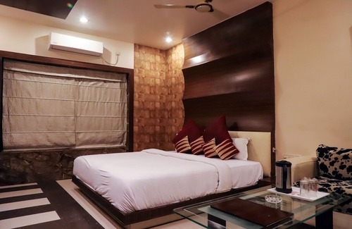 Jabalpur Hotel | Hotel Vijan Palace Jabalpur