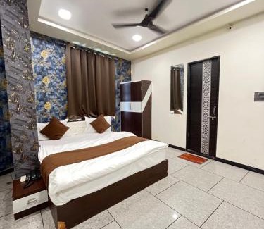Nathdwara Hotel | Hotel Vijay shree I opposite shreenathji temple 100mtr away 966o9o1oo6