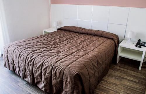 Torbole sul Garda Hotel | Hotel Villa Alberta
