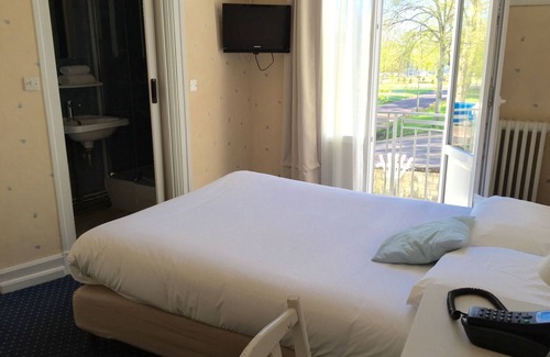 Nevers Hotel | Hotel Villa du Parc