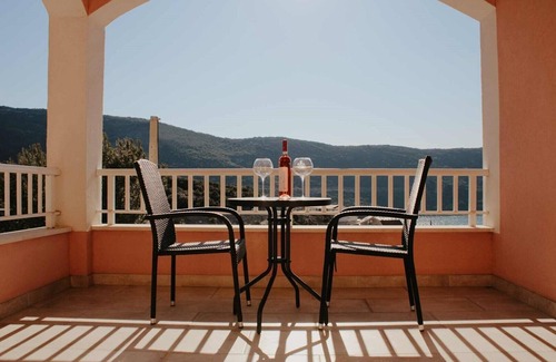 Neum Apartment | Hotel Villa Matić/Dbl B&B with Sea View