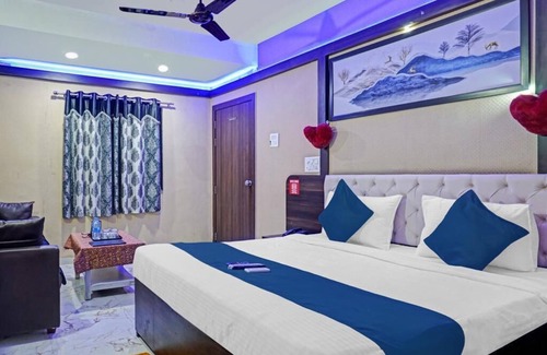 Pune Hotel | HOTEL VIRAJ