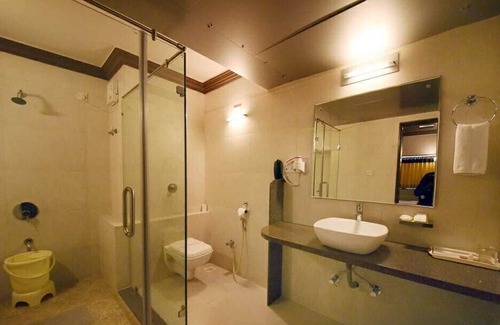 Jamnagar Hotel | Hotel Vishal International