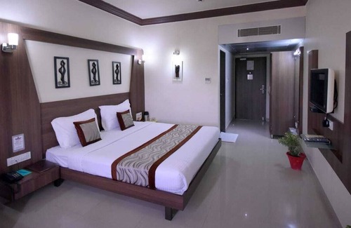 Jamnagar Hotel | Hotel Vishal International