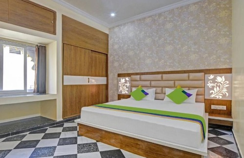 Central Area Hotel | Hotel Vishvam Residency