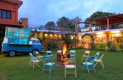 Coonoor Hotel | Hotel Vivek