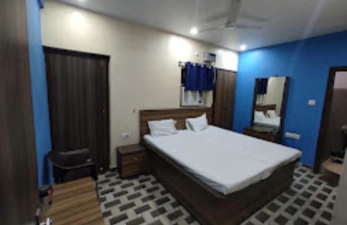 Patna Hotel | Hotel vivek ,Patna