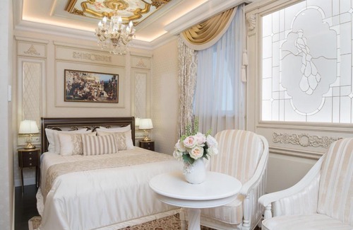 Engels Hotel | Hotel Volga