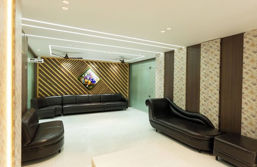 Una Hotel | HOTEL VRINDA