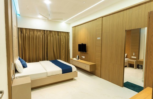Una Hotel | HOTEL VRINDA