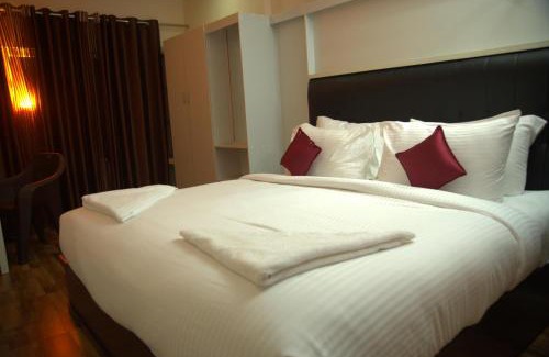 Mananthavady Hotel | Hotel Wayanad Square