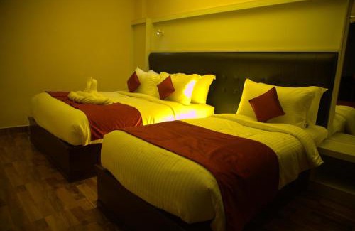 Mananthavady Hotel | Hotel Wayanad Square